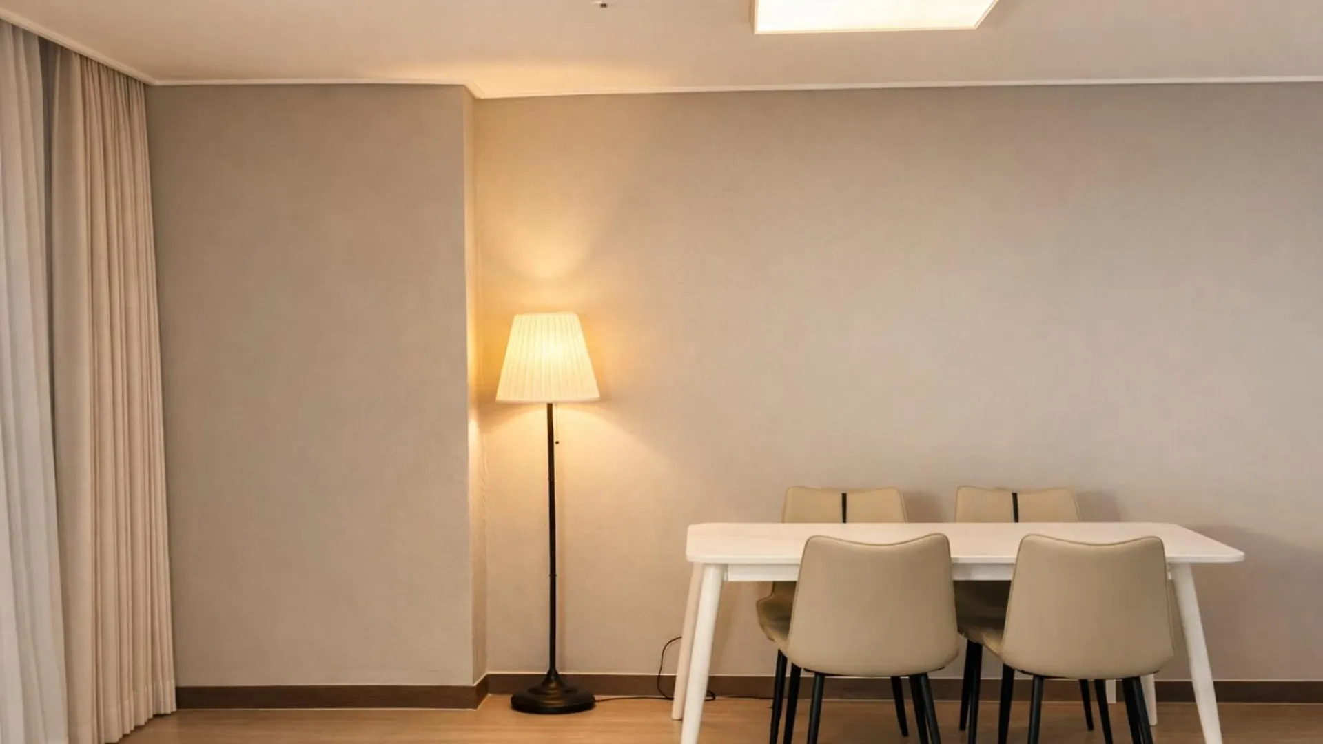 **** Hotel 더 디셈버스테이 인 한라 Incheon South Korea