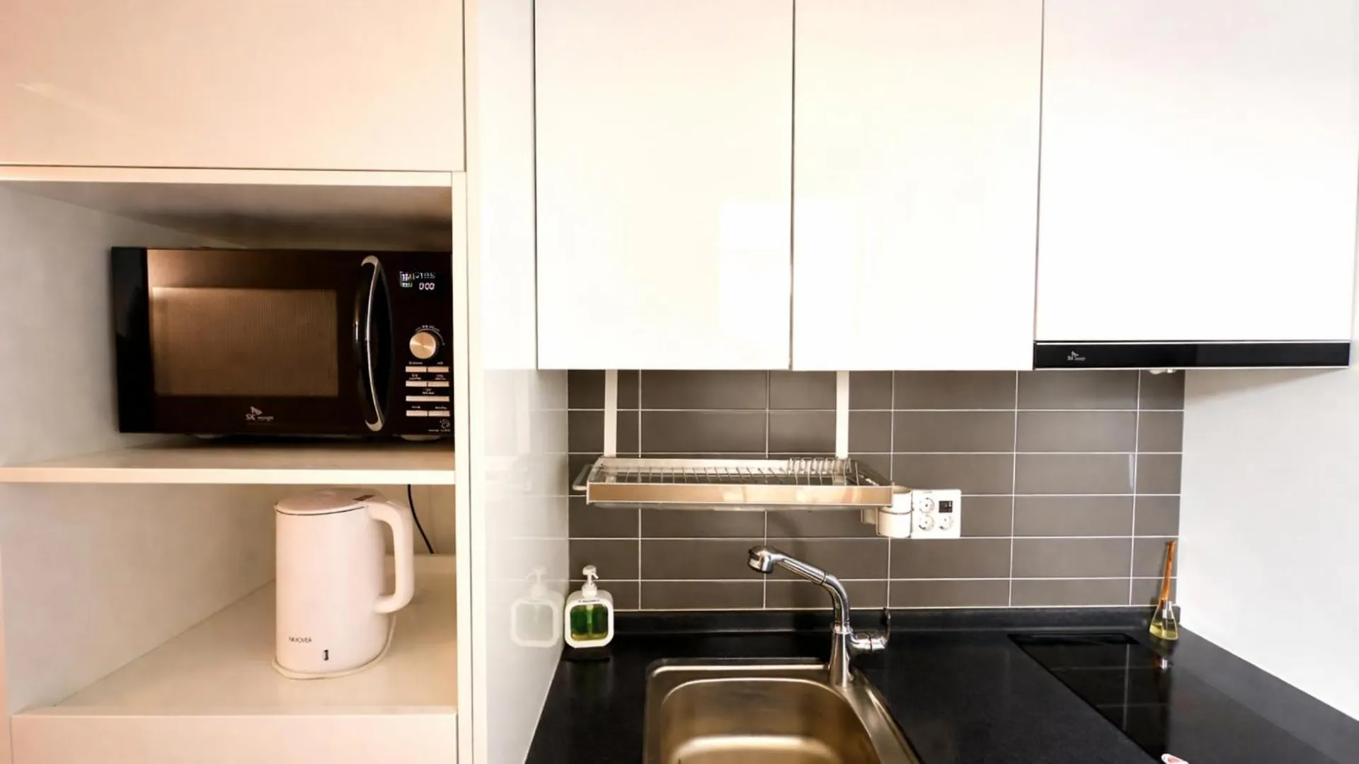 더 디셈버스테이 인 한라 Incheon 4*,  Korsel